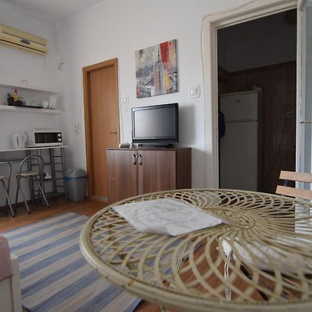 Studio Piata Rosetti Bucarest Esterno foto